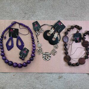 Paparazzi Jewelry Bundle! 3 necklaces+ 5 pairs of earrings